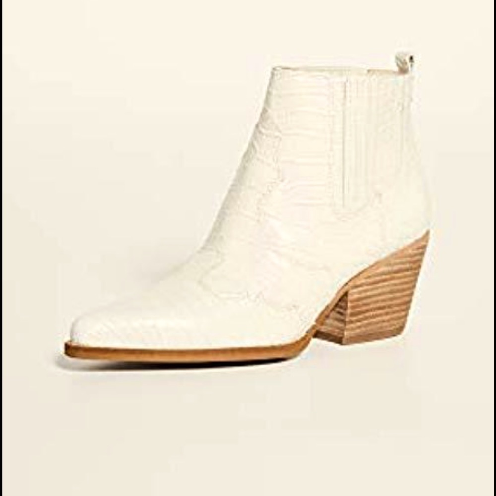 Sam Edelman Women's Winona Bootie in Ivory Croc
